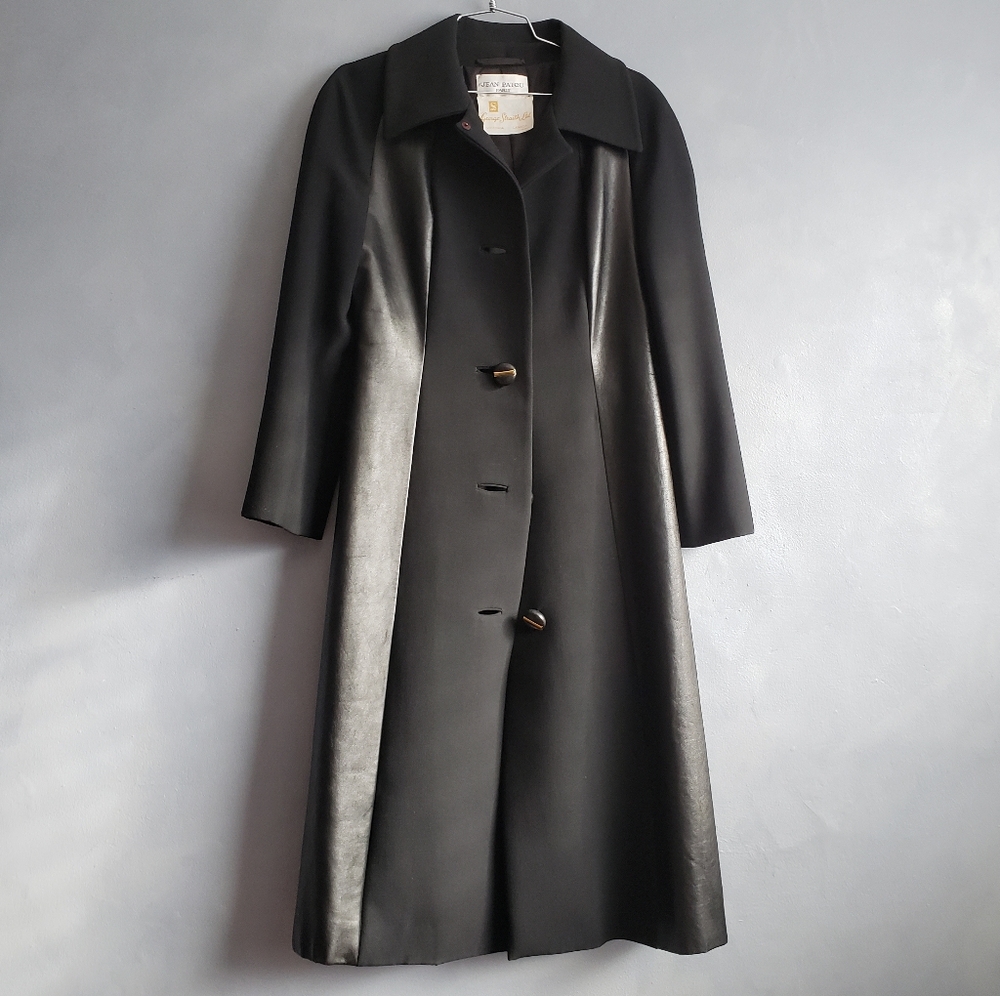 JEAN PATOU 60'S ARCIVAL BLACK WOOL AND LEATHER, COAT, SIZE 8 NEW